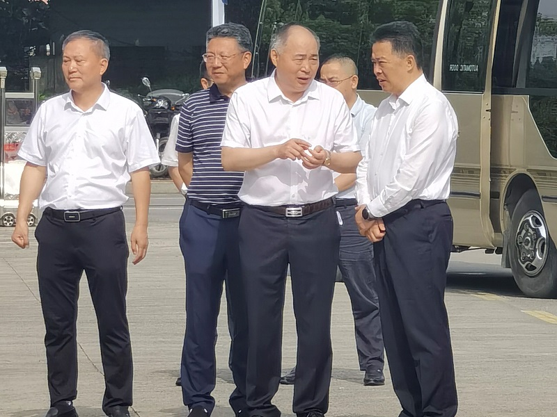 铜陵市委书记杨宏星一行来公司调研走访